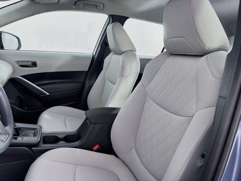 New 2026 Toyota Corolla Cross L FWD image 32