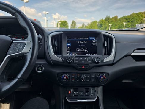 Used 2018 GMC Terrain SLT w/ Preferred Package AWD/4WD image 31
