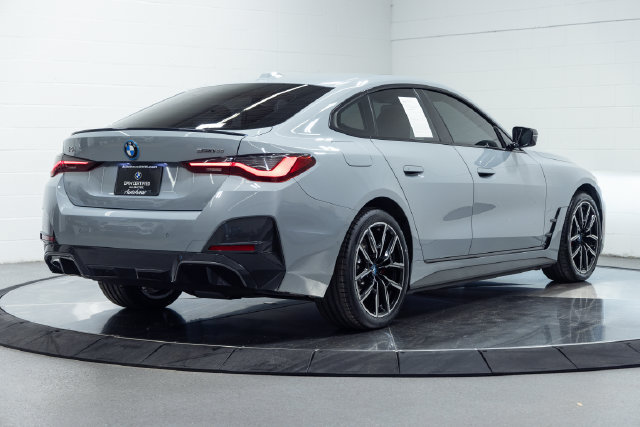 Certified 2024 BMW i4 eDrive40 w/ M Sport Package RWD image 10