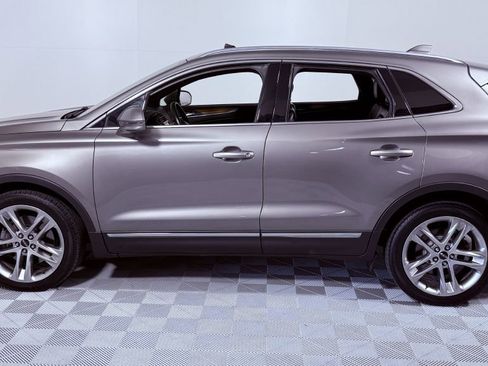 Used 2017 Lincoln MKC Reserve w/ Lincoln MKC Climate Package image 6