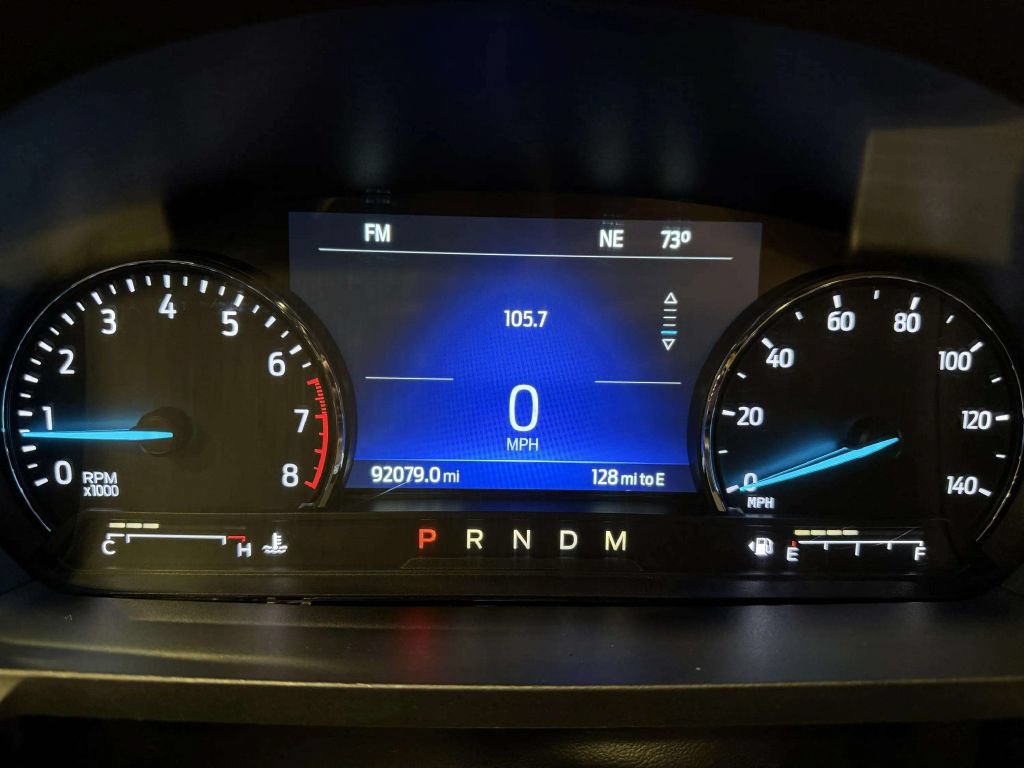 Used 2020 Ford Explorer XLT w/ Equipment Group 202A AWD/4WD image 40
