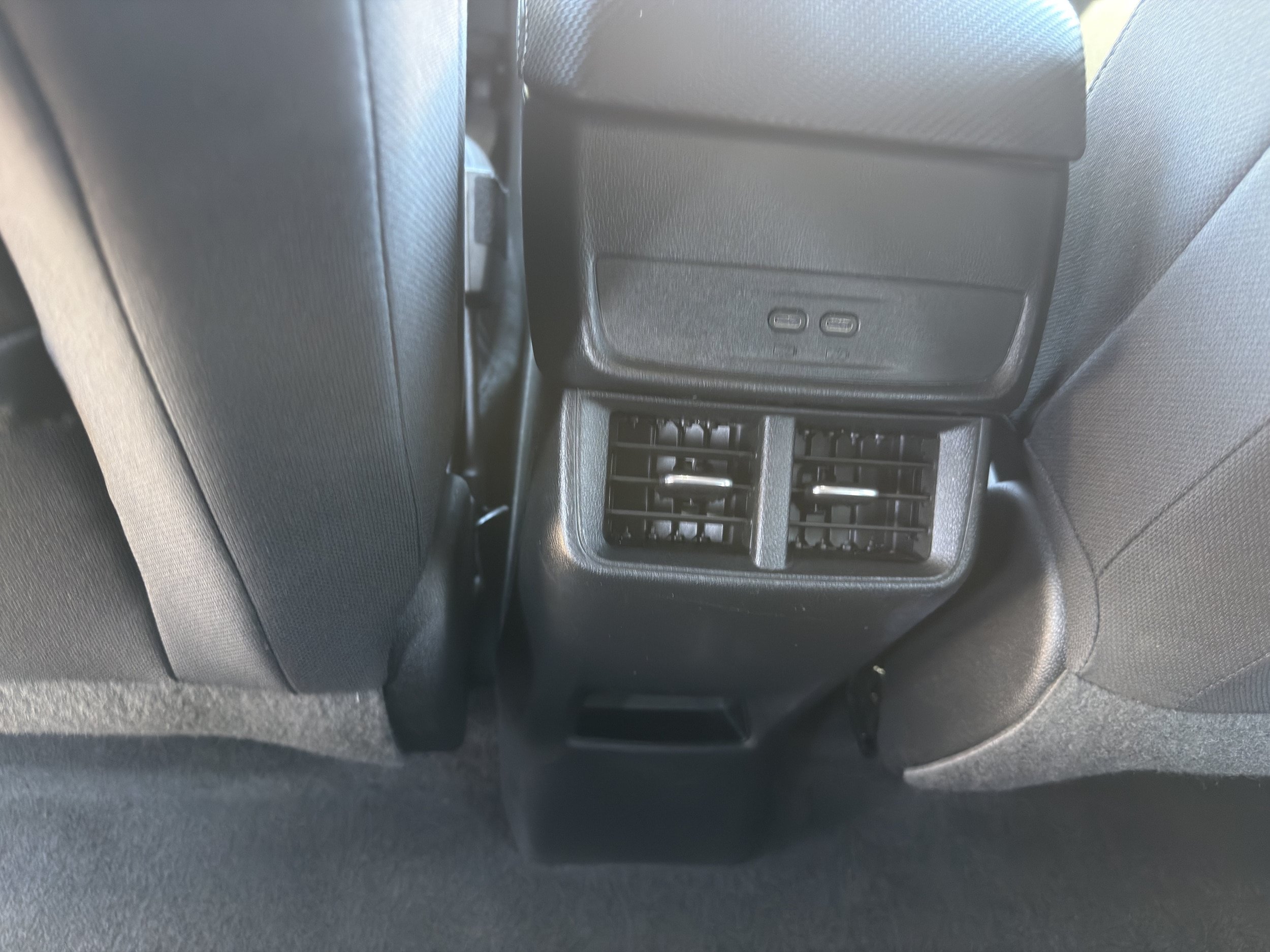 Used 2026 Chevrolet Equinox LT FWD image 21