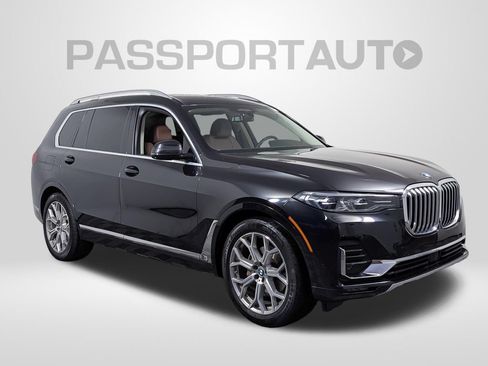 Used 2021 BMW X7 xDrive40i w/ Executive Package AWD/4WD image 9