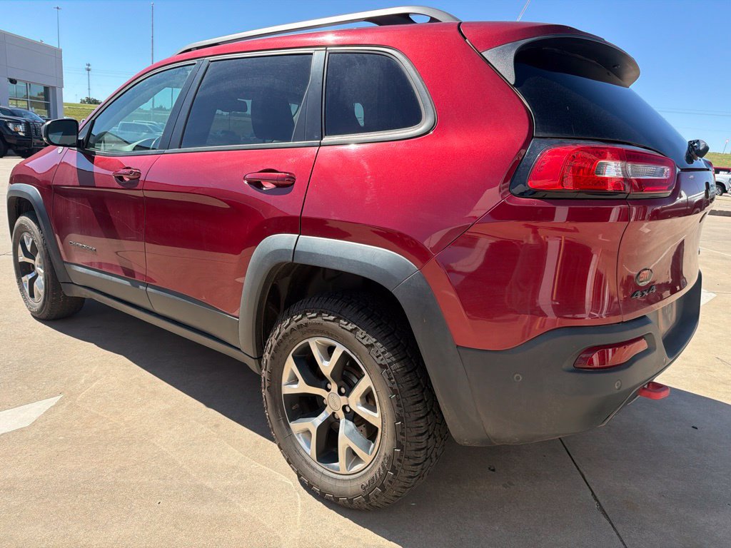 Used 2014 Jeep Cherokee Trailhawk w/ Technology Group AWD/4WD image 5
