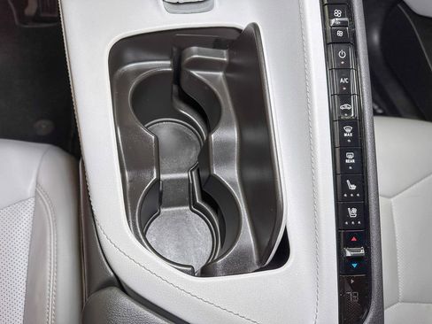 Used 2022 Chevrolet Corvette Stingray Preferred Cpe w/ Battery Protection Package RWD image 38