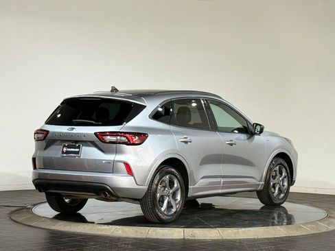 Used 2023 Ford Escape ST-Line image 10