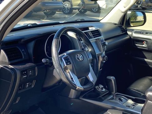 Used 2011 Toyota 4Runner Limited image 2
