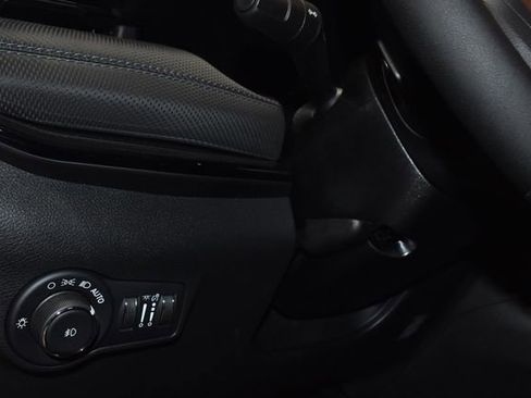 New 2026 Jeep Compass Limited image 23