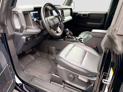 Used 2024 Ford Bronco Everglades image 25