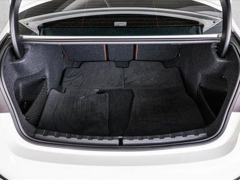 Used 2020 BMW 330i xDrive 330i xDrive w/ Premium Package image 25