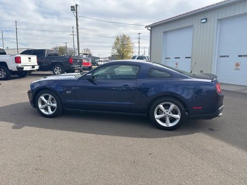 Used 2010 Ford Mustang GT Premium image 6