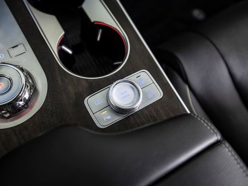 Used 2025 Genesis GV80 3.5T Advanced image 41