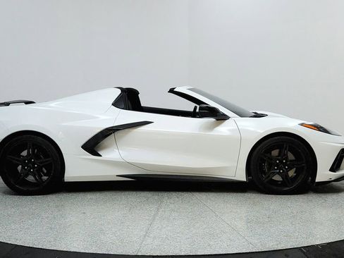 Used 2024 Chevrolet Corvette Stingray Preferred Conv w/ Z51 Performance Package image 6
