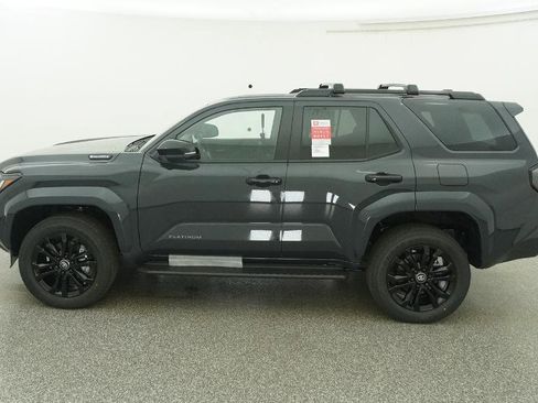 New 2026 Toyota 4Runner Platinum image 37
