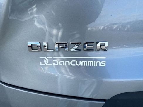 Used 2024 Chevrolet Blazer LT FWD image 26