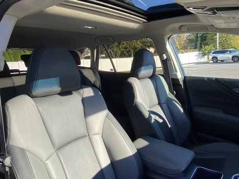 Used 2021 Subaru Outback Onyx Edition XT w/ Popular Package #2 image 21