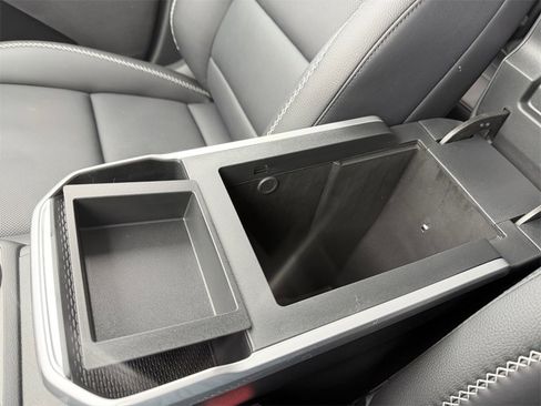 New 2026 GMC Terrain Denali w/ LPO, Floor Liner Package image 26