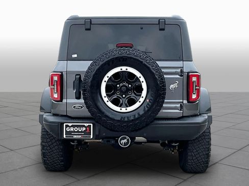 Used 2023 Ford Bronco Badlands w/ Sasquatch Package AWD/4WD image 5
