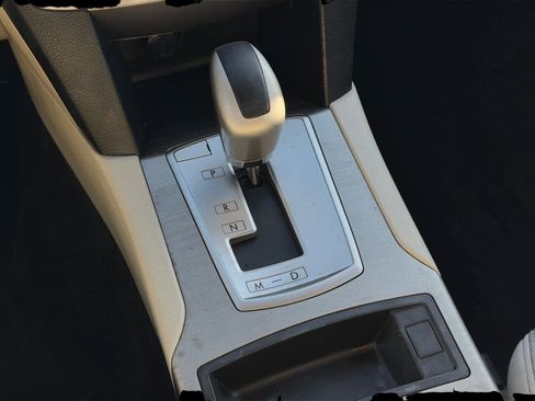 Used 2011 Subaru Outback 2.5i Premium w/ Popular Equipment Group 2A image 13