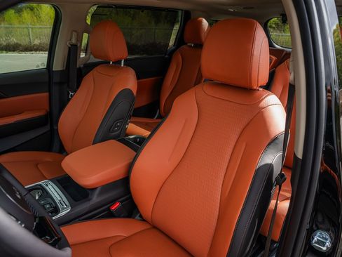 New 2026 Kia Carnival SX Prestige image 16