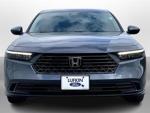 Used 2023 Honda Accord EX image 2