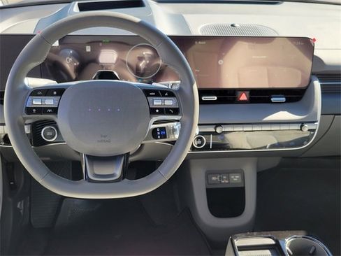 New 2026 Hyundai Ioniq 5 Limited image 4