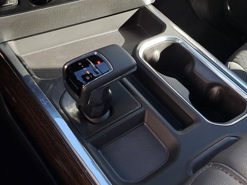 New 2026 GMC Sierra 1500 Elevation w/ LPO, Elevation Black Package image 30