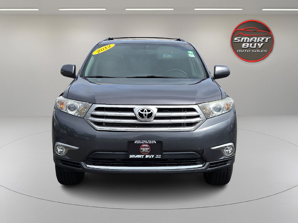 Used 2012 Toyota Highlander SE w/ Tow Pkg AWD/4WD image 3