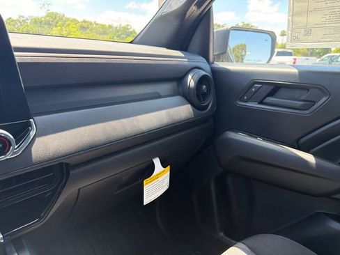 New 2026 Chevrolet Colorado W/T w/ WT Custom Package RWD image 30