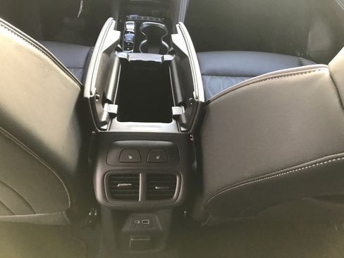 Certified 2023 Buick Envision Avenir image 16