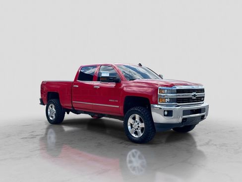 Used 2016 Chevrolet Silverado 2500 LTZ w/ Duramax Plus Package AWD/4WD image 10