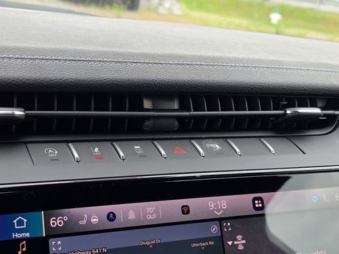 New 2026 Jeep Grand Cherokee L Limited AWD/4WD image 24