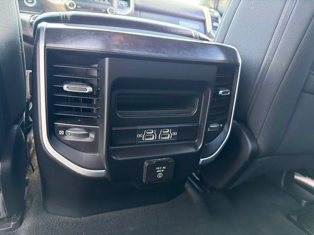 Used 2021 RAM 1500 Big Horn AWD/4WD image 18