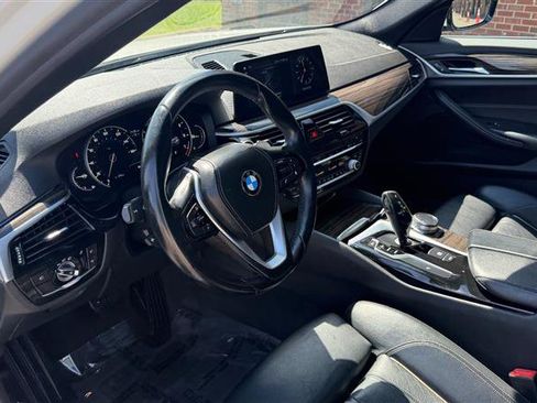Used 2017 BMW 530i RWD image 28