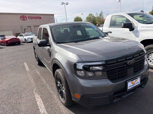 Used 2024 Ford Maverick Lariat w/ Black Appearance Package FWD image 15