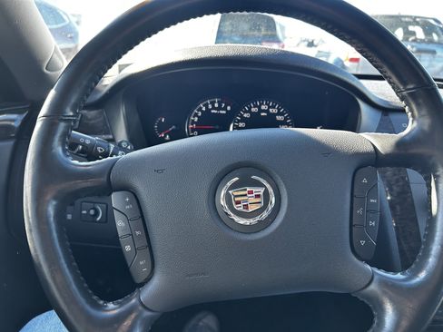 Used 2008 Cadillac DTS image 17