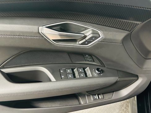 Used 2022 Audi e-tron GT Premium Plus image 23