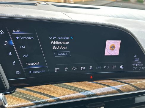 Used 2023 Cadillac Escalade ESV Sport Platinum image 19