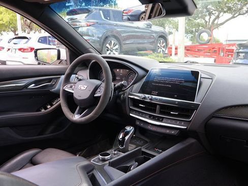 Used 2020 Cadillac CT5 Sport RWD image 31