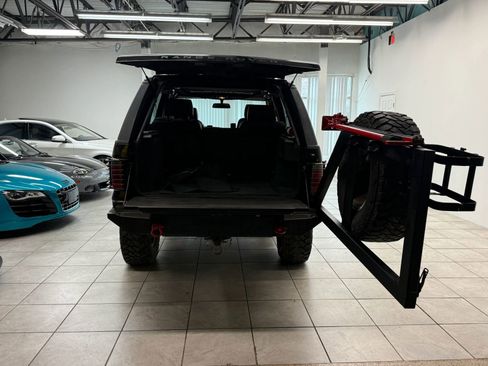 Used 2001 Land Rover Range Rover HSE image 17