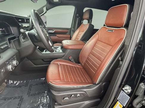 Used 2024 GMC Sierra 2500 Denali Ultimate image 18