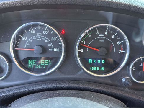 Used 2012 Jeep Wrangler Sport AWD/4WD image 10