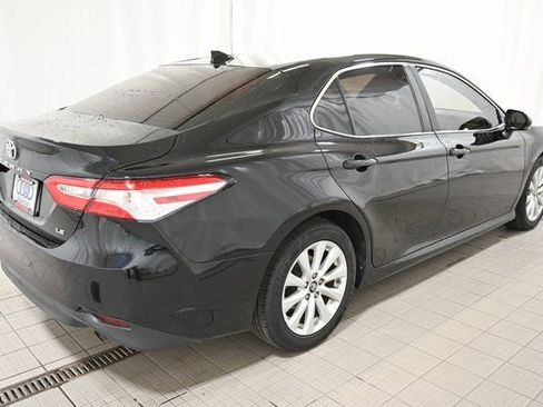 Used 2019 Toyota Camry LE w/ Convenience Package image 12