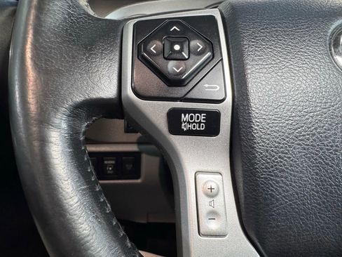 Used 2014 Toyota Sequoia Platinum image 36