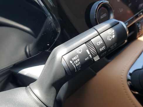 Used 2024 Lexus NX 250 NX 250 image 21