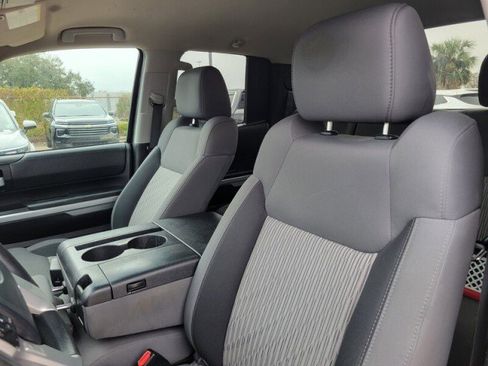 Used 2016 Toyota Tundra SR5 image 12