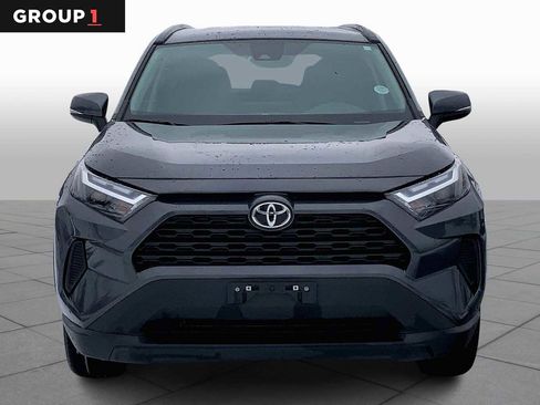 Certified 2022 Toyota RAV4 XLE image 5
