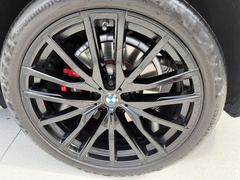 Used 2022 BMW X6 M50i w/ Executive Package image 33