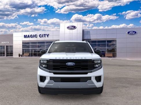 New 2026 Ford Expedition Max Platinum w/ Driver's Package AWD/4WD image 6
