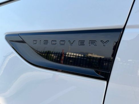 Used 2020 Land Rover Discovery HSE Luxury AWD/4WD image 11
